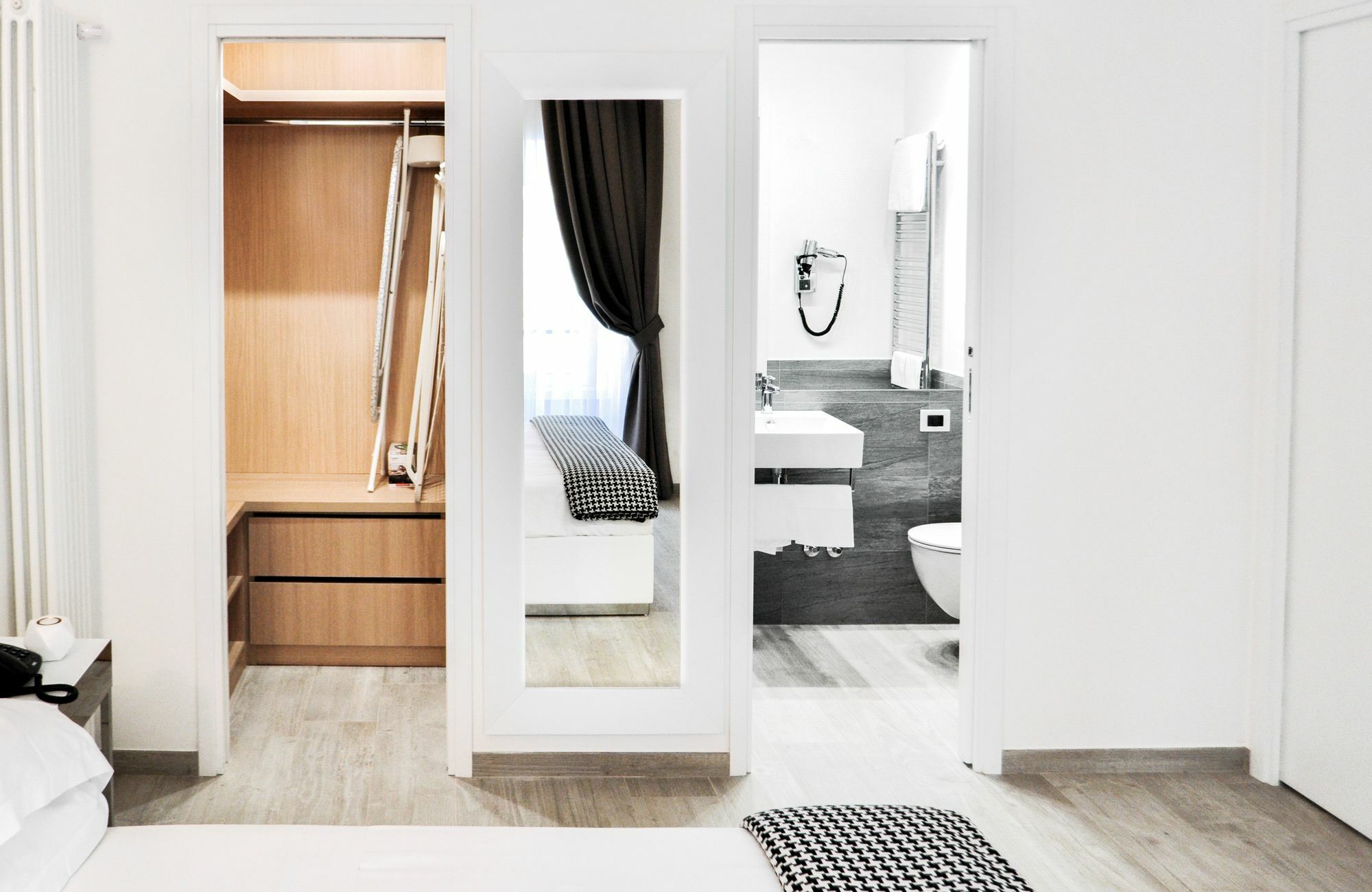 Lhp Suite Roma Termini Exteriör bild